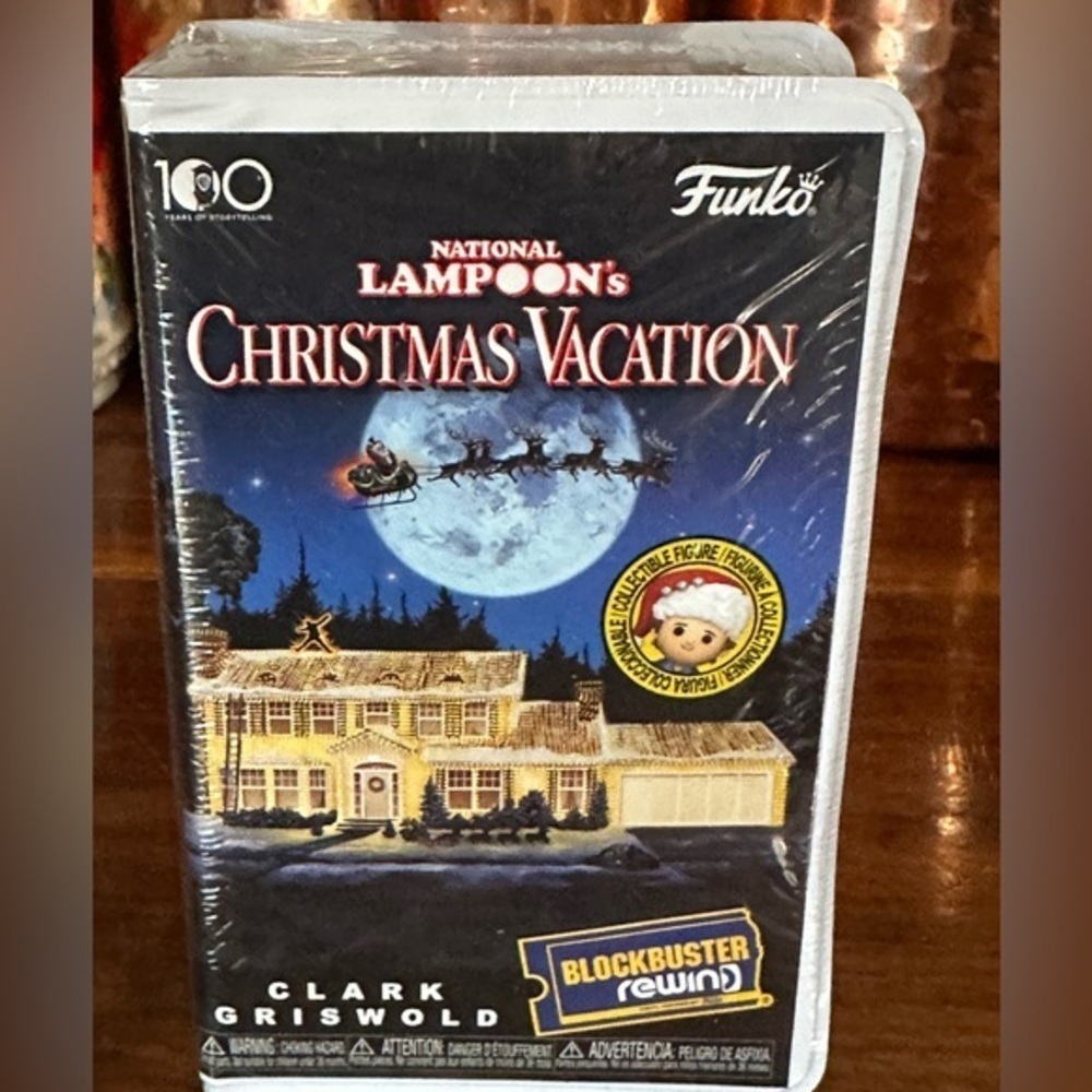 Nationalnal Lampoons Christmas Vacation Clark Griswald. Blockbuster rewind